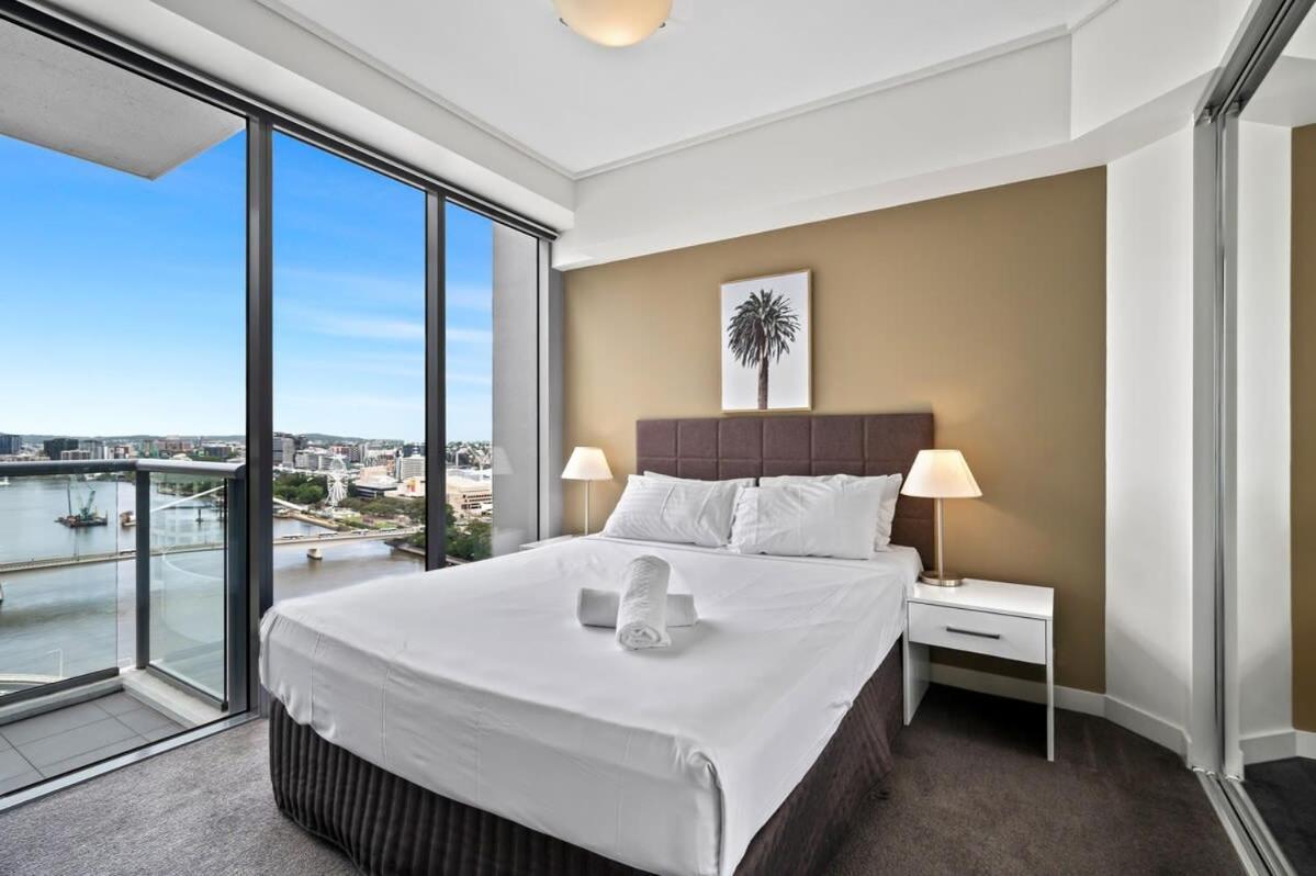 City Living - Brisbane River-View 2 Bedroom Apt Esterno foto